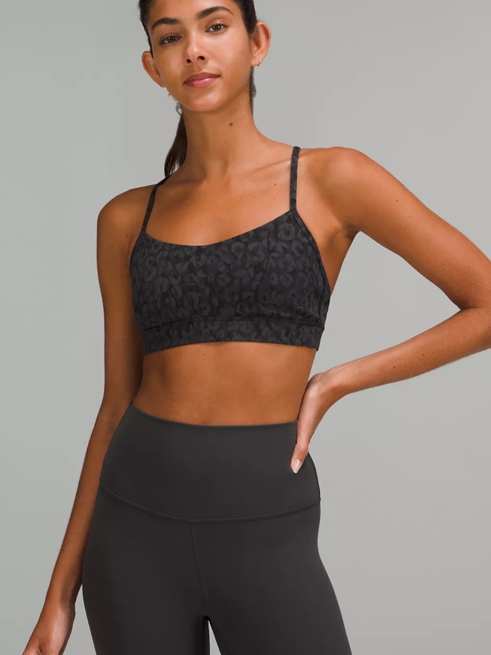 Lululemon Sports Bras - Size 6